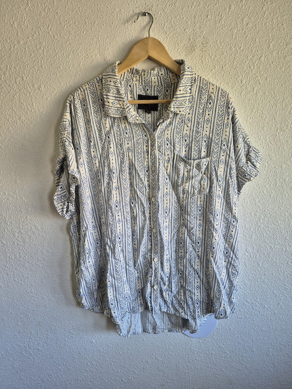 Threadgrit Plus Size Blue White Aztec Print Button Down Shirt Womens Size XXL
